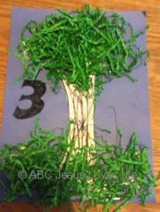 Creation Green Tree and Grass Preschool Craft