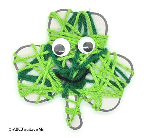 Yarn Shamrock